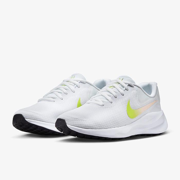 W Nike Revolution 7