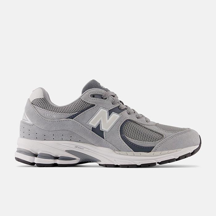 New Balance 2002r