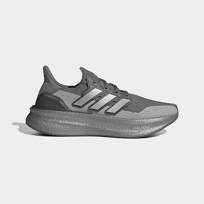 Adidas Ultraboost 5